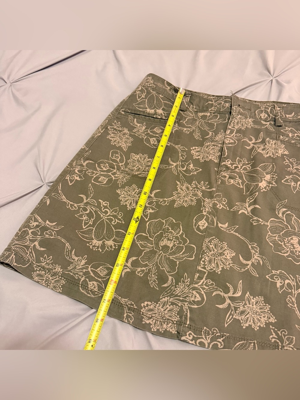 Floral Print Cotton Skort in Olive Green